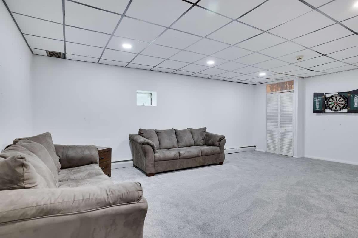 Relax In Blakeslee - Spacious 5Br Home With Bbq エクステリア 写真